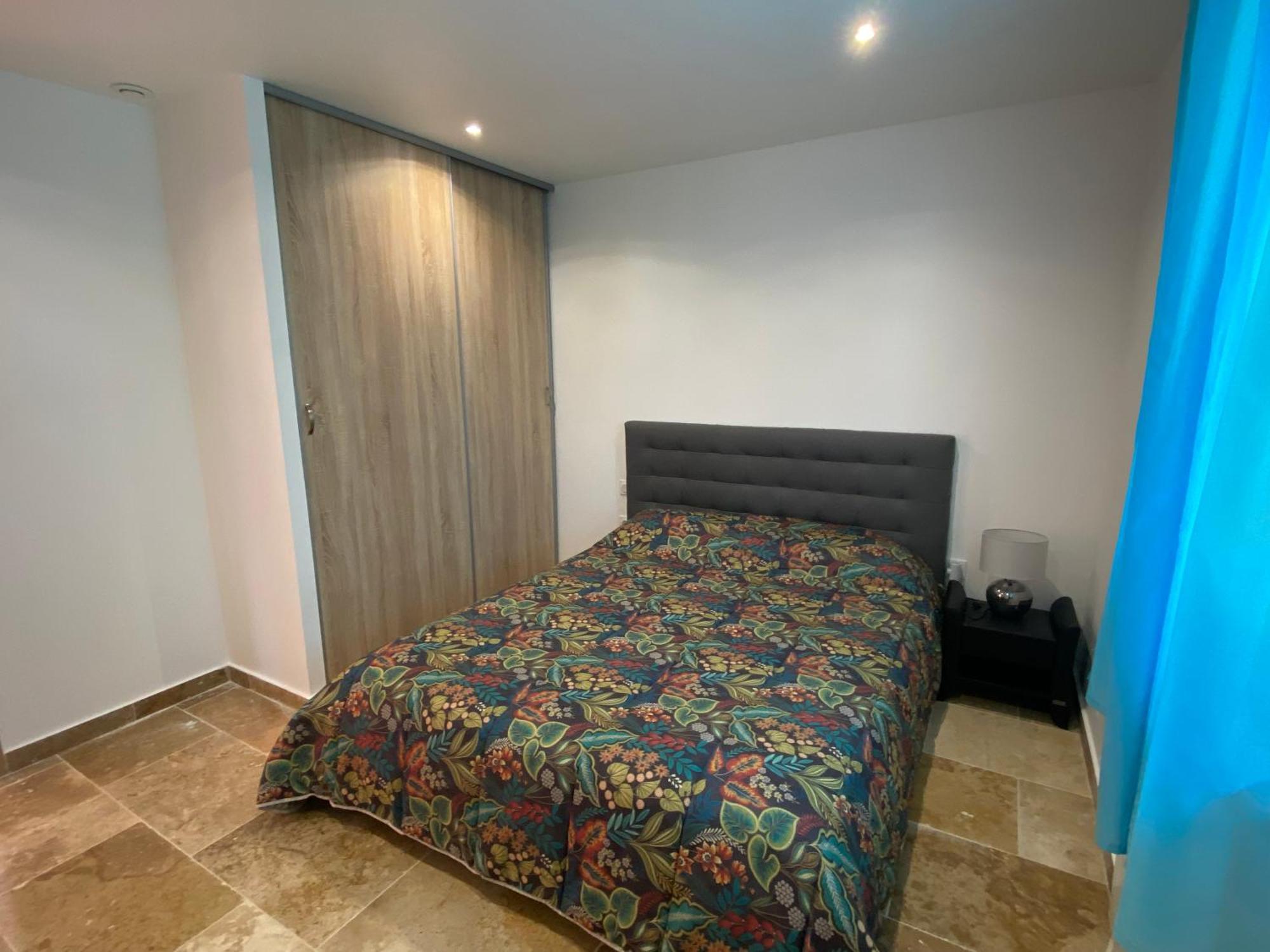Agreable Dependance 3 Pieces Villa Saint-Maximin Exteriör bild